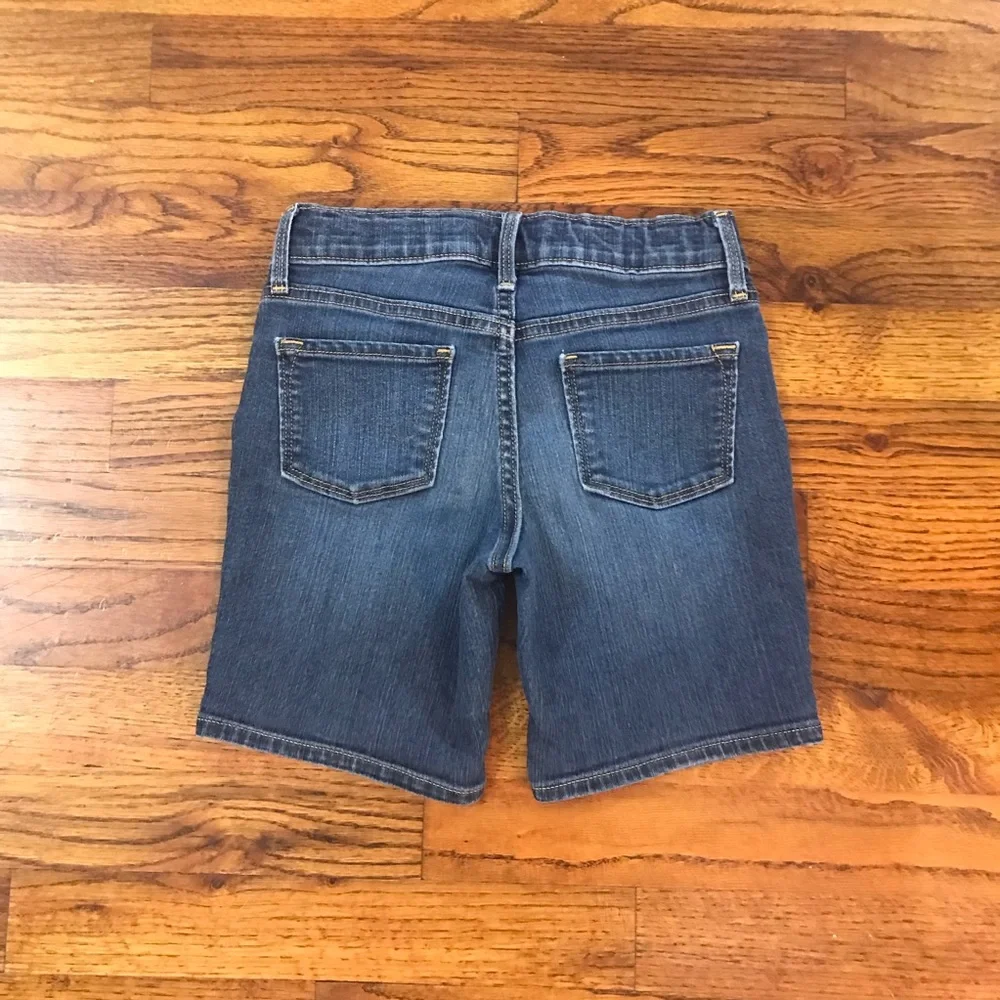 Old Navy Denim Blue Jean Shorts School Uniform Bottoms Girls Small 6 / 7 Regular